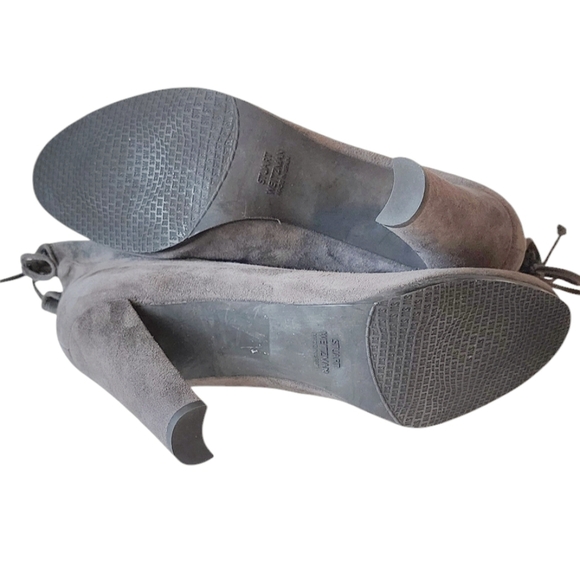 NWOT-Stuart Weitzman Plat Glove Suede Ankle Bootie - Gray - Picture 8 of 12